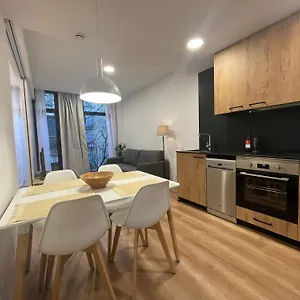 Apartment Apm, Manresa